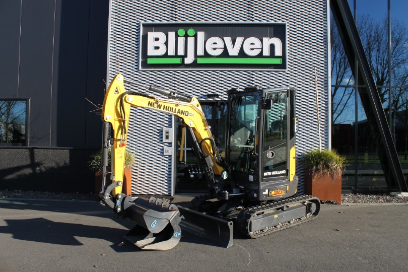 New Holland E30D - van Stijn hoveniers (10)