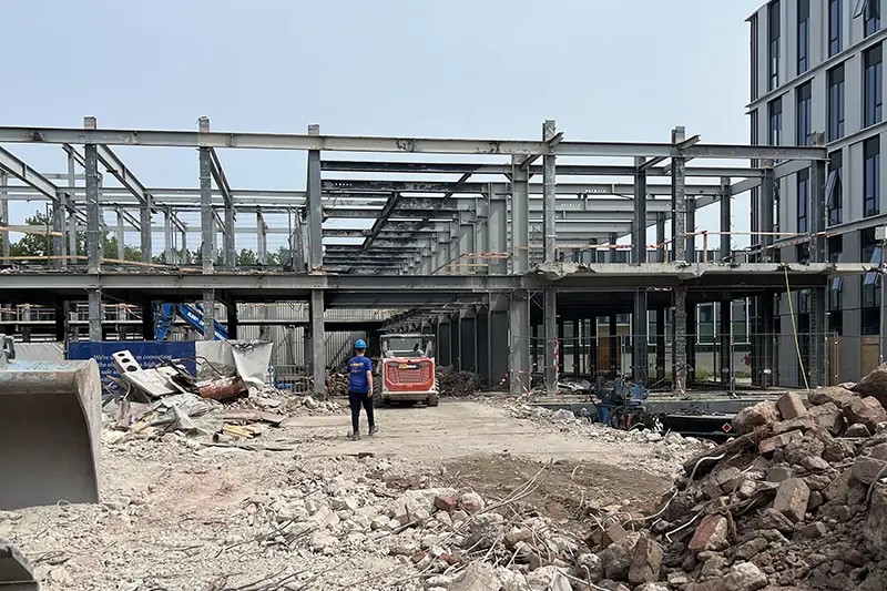 Verstevigen kelderdek in opdracht van Universiteit Leiden